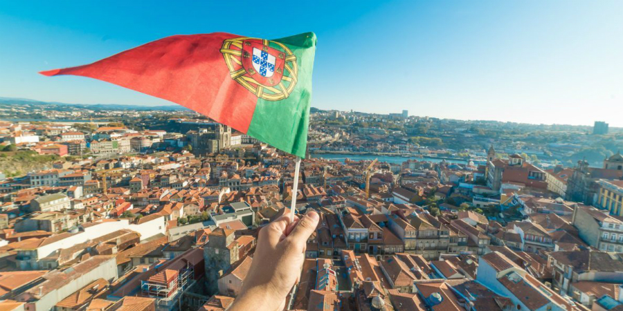 investir em portugal - bandeira